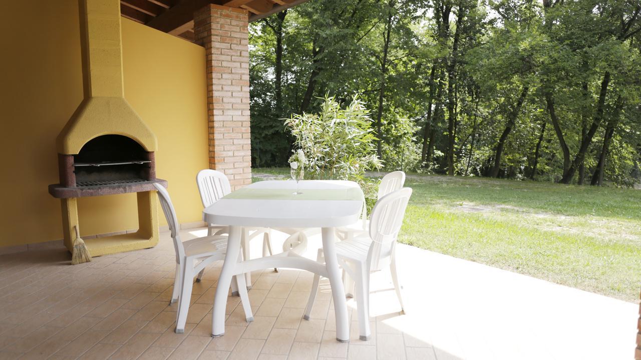 Camping Zocco Манерба-дель-Гарда Экстерьер фото