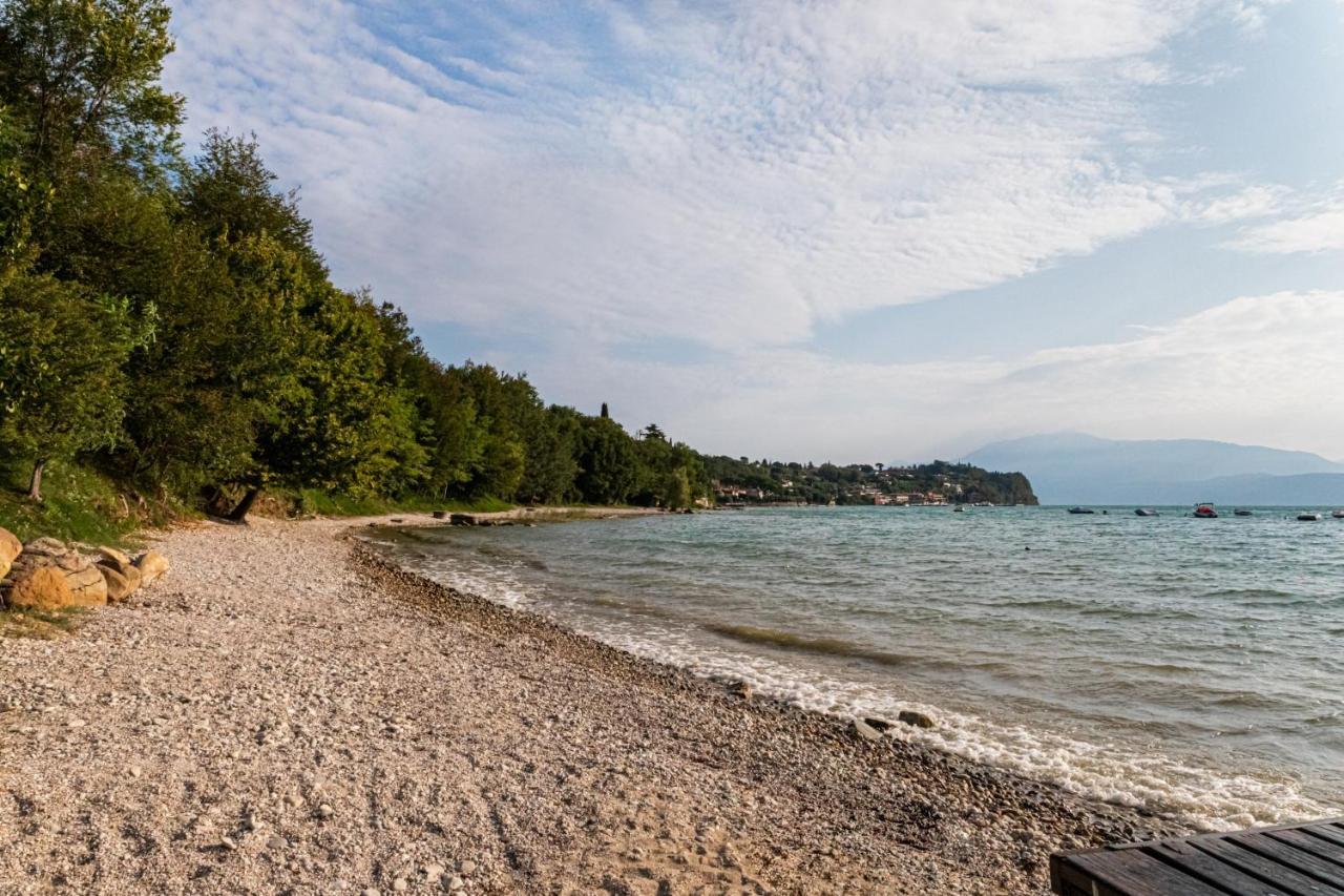 Camping Zocco Манерба-дель-Гарда Экстерьер фото